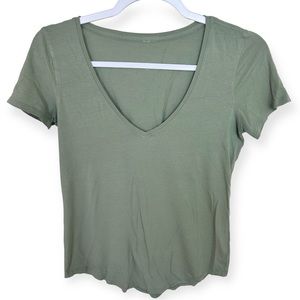Lululemon Love Tee Green V-Neck Short Sleeve Top T-shirt